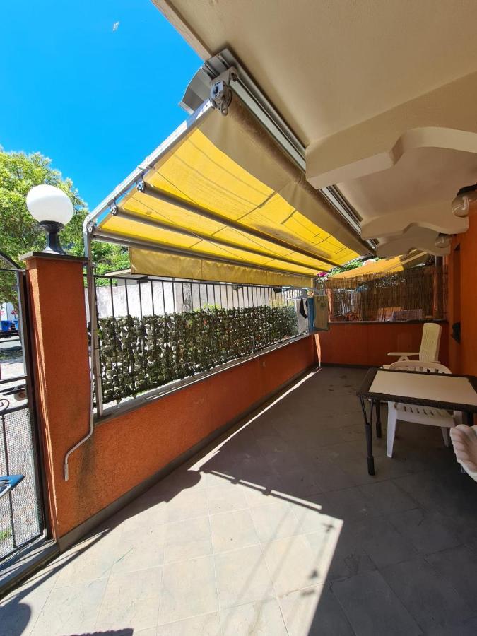 Apartamento La casa rosa! Levanto Exterior foto